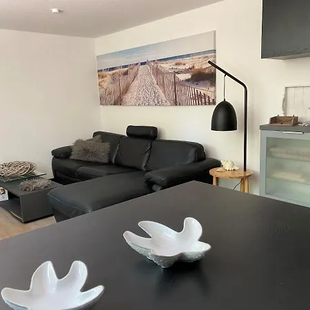 Strandhaus Am Yachthafen - Whg. 9 - Umfangreiche Renovierung Der Kompletten Zur Saison 2020 !!! - #124719 Grömitz